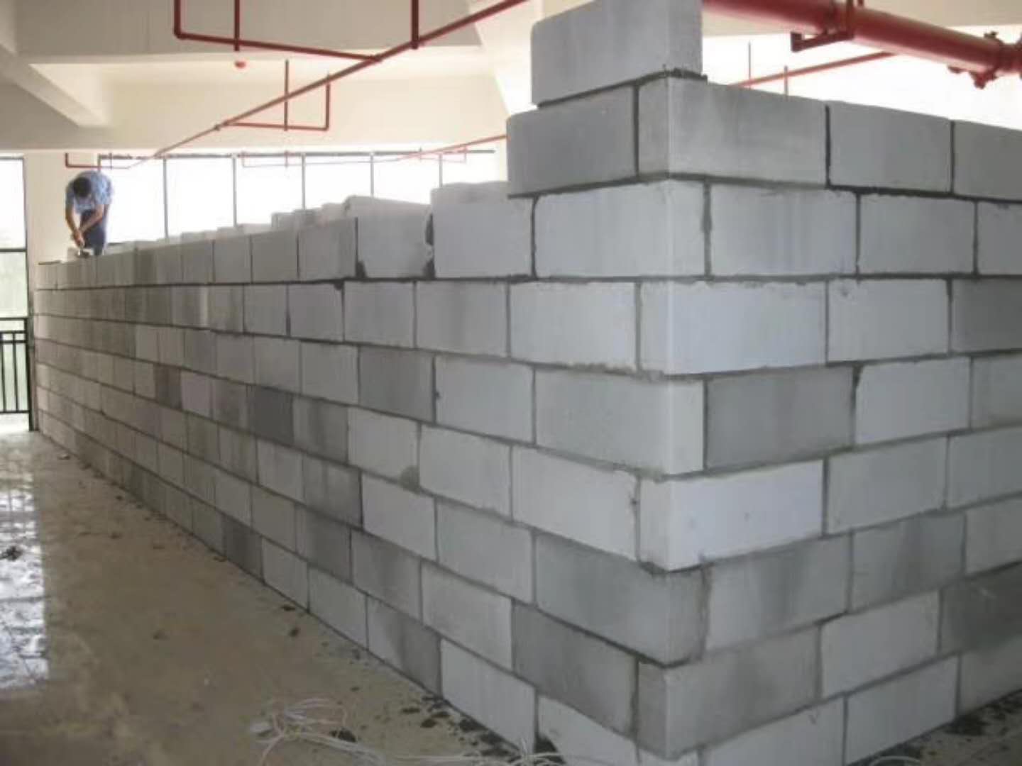 汤阴蒸压加气混凝土砌块承重墙静力和抗震性能的研究